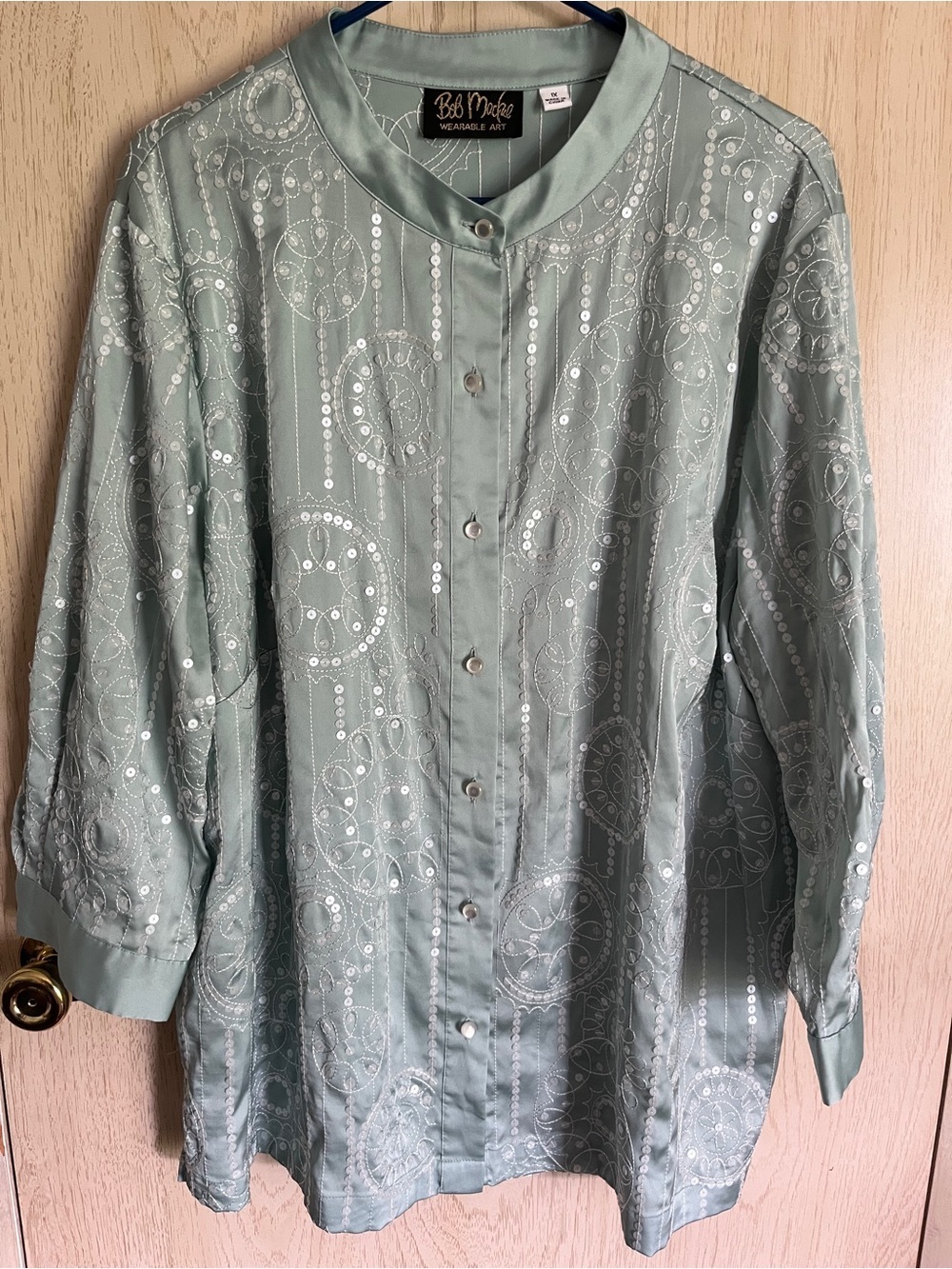 Beautiful BOB MACKIE Mint Aqua Green Blouse Top Sequin & Embroidery Sz 1X